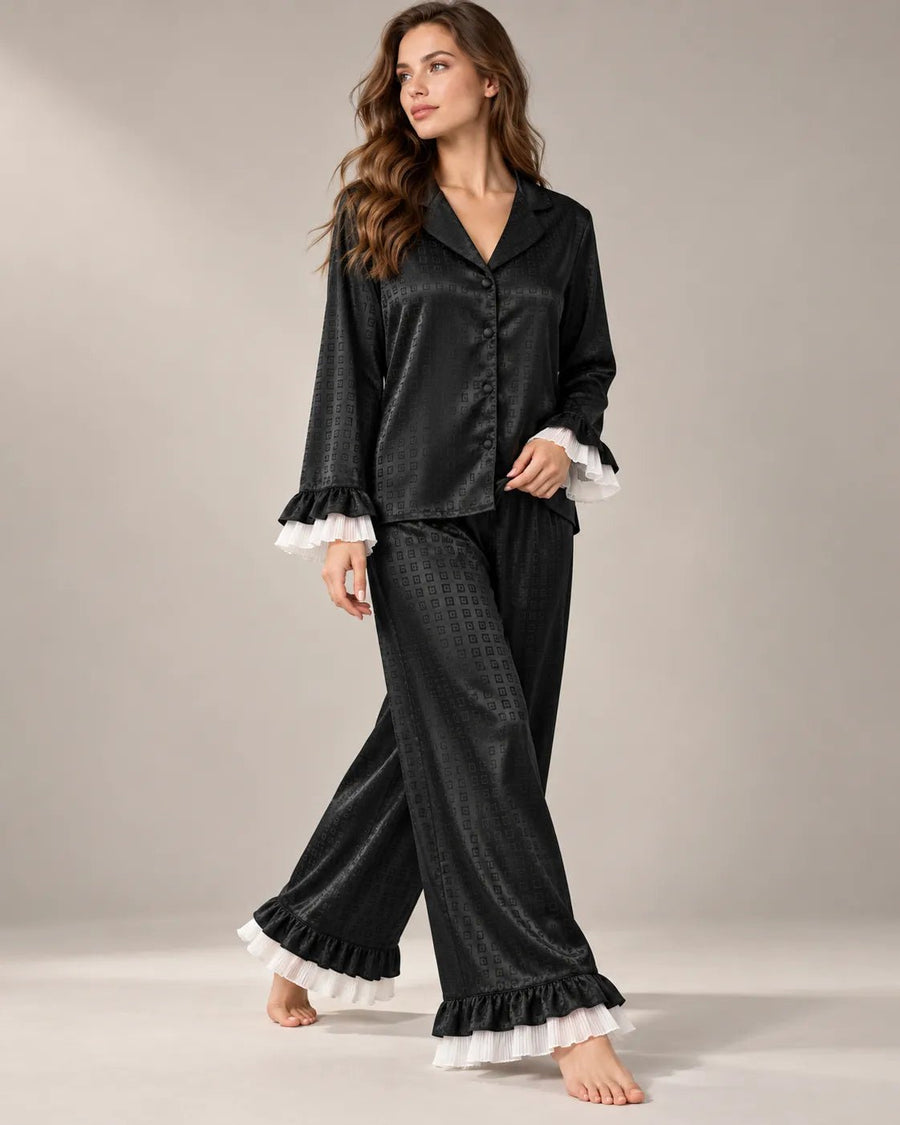 Pyjama Femme Satin Jacquard Extra Fluide Noir à Volants