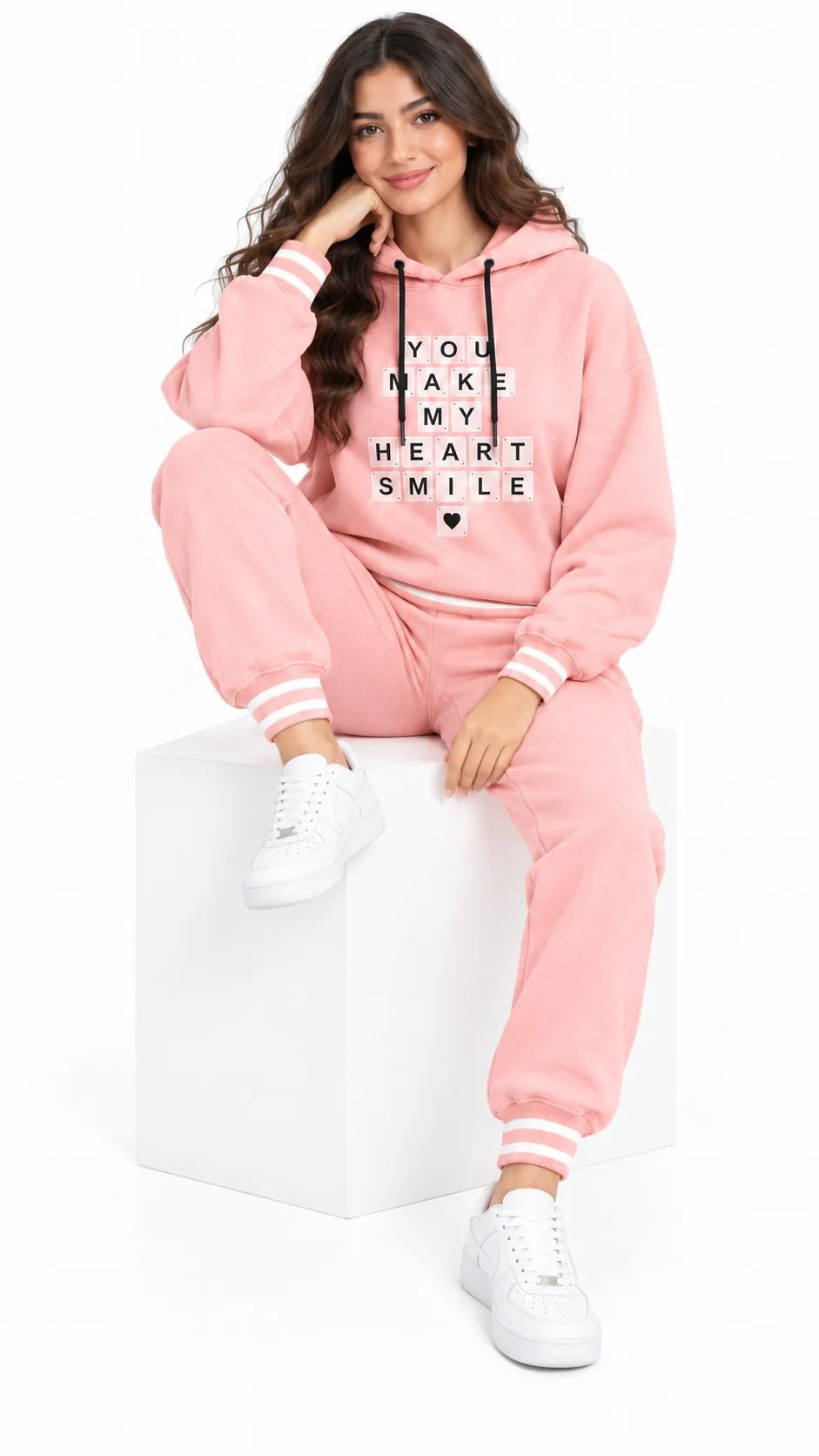 Ensemble Jogging Femme Rose Pastel à Capuche Heart Smile - La Sprezzatura pyjamas