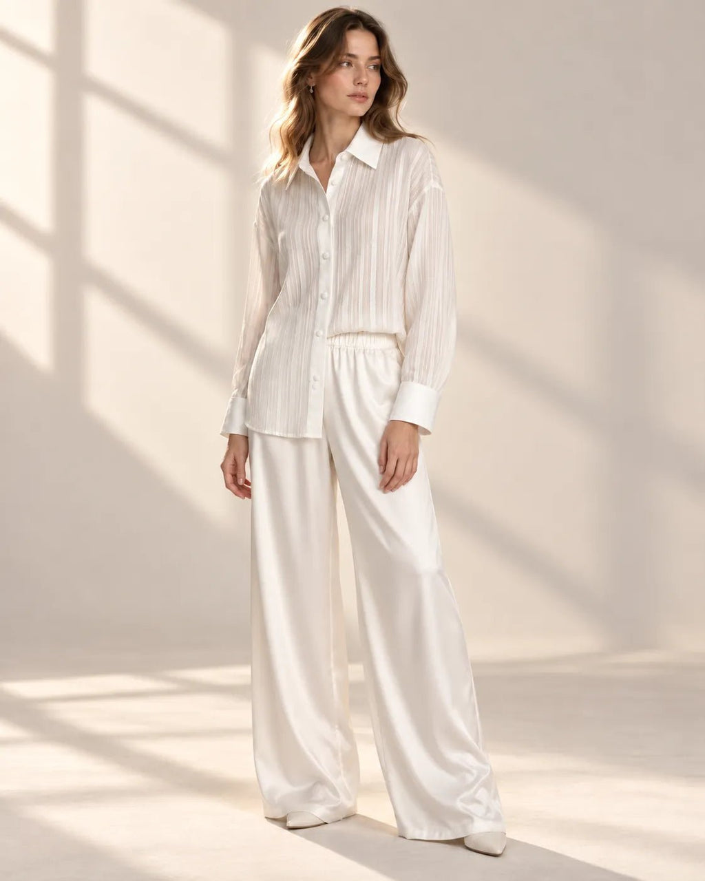 Pyjama Femme Blanc Satin – Chemise Oversize & Pantalon Large - La Sprezzatura pyjamas