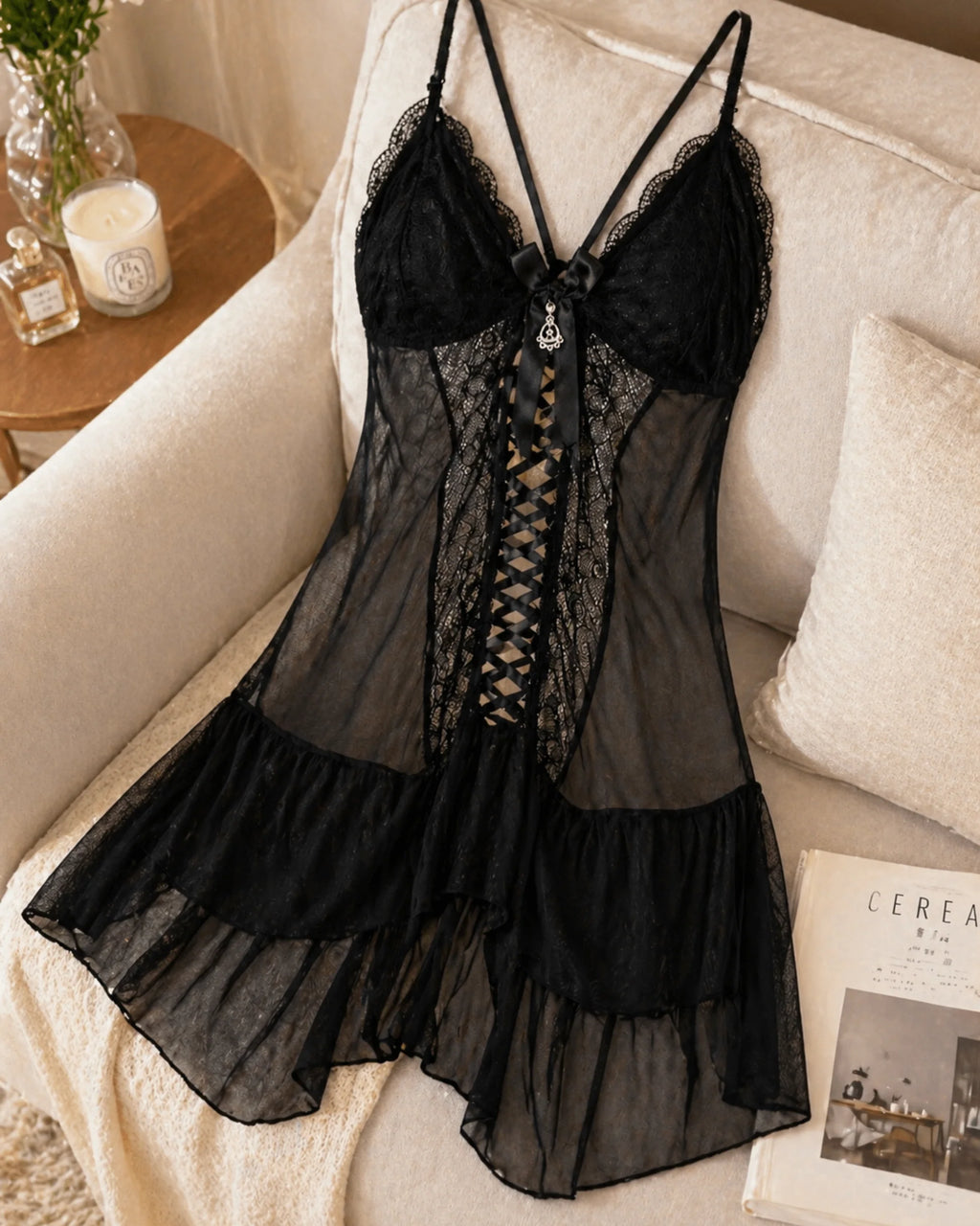 Nuisette Noire Dentelle & Voile — Corset Lacets & String Assorti - La Sprezzatura pyjamas