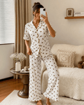 Pyjama Blanc 2 Pièces — Imprimé Cœurs Chocolat - La Sprezzatura pyjamas