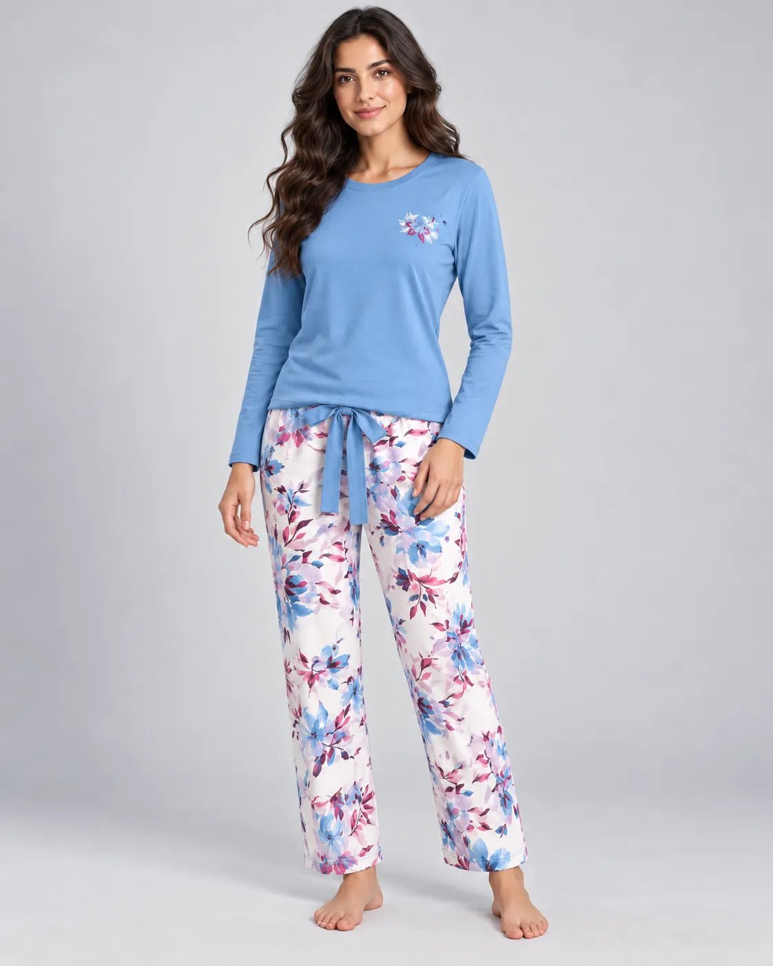 Pyjama Femme Bleu Ciel Fleuri à Manches Longues - La Sprezzatura pyjamas