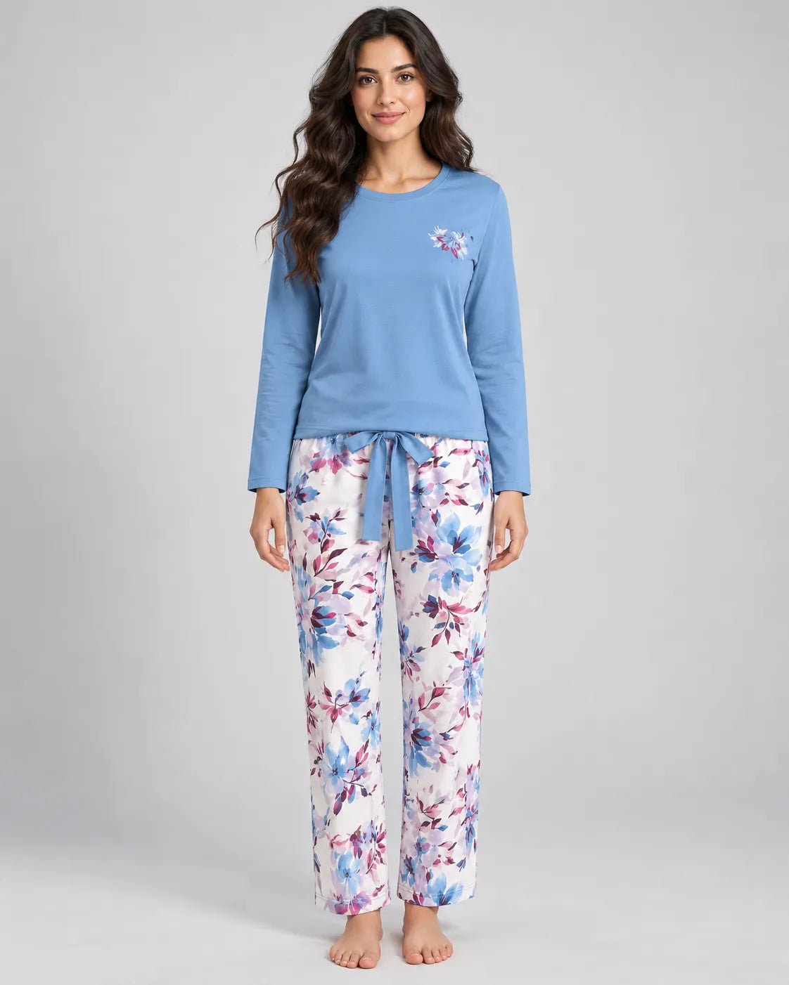 Pyjama Femme Bleu Ciel Fleuri à Manches Longues - La Sprezzatura pyjamas