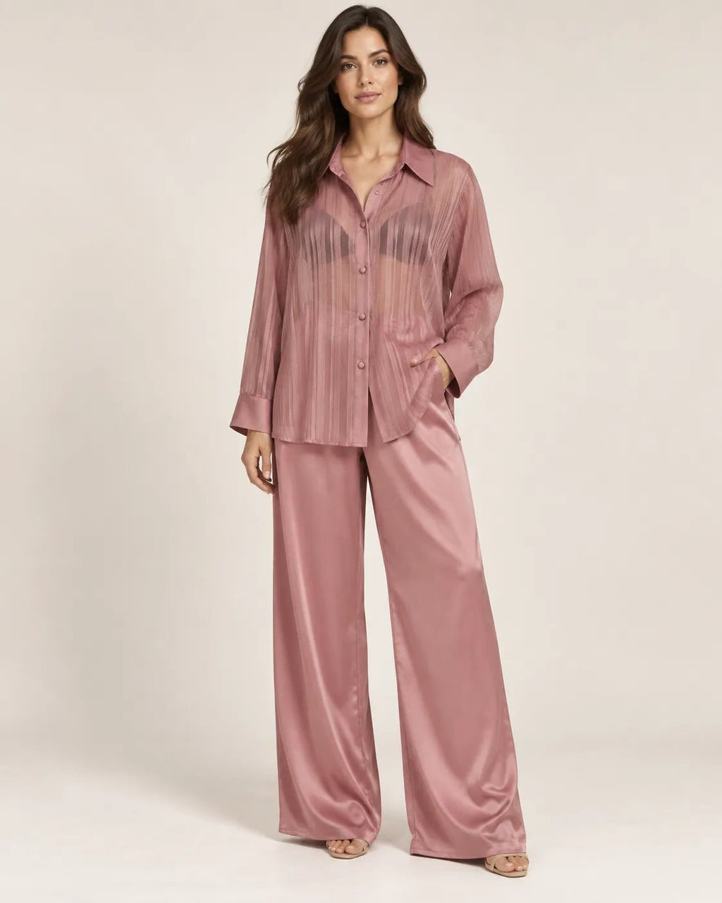 Pyjama Femme Rose Satin – Chemise Rayée Transparente & Pantalon Large - La Sprezzatura pyjamas