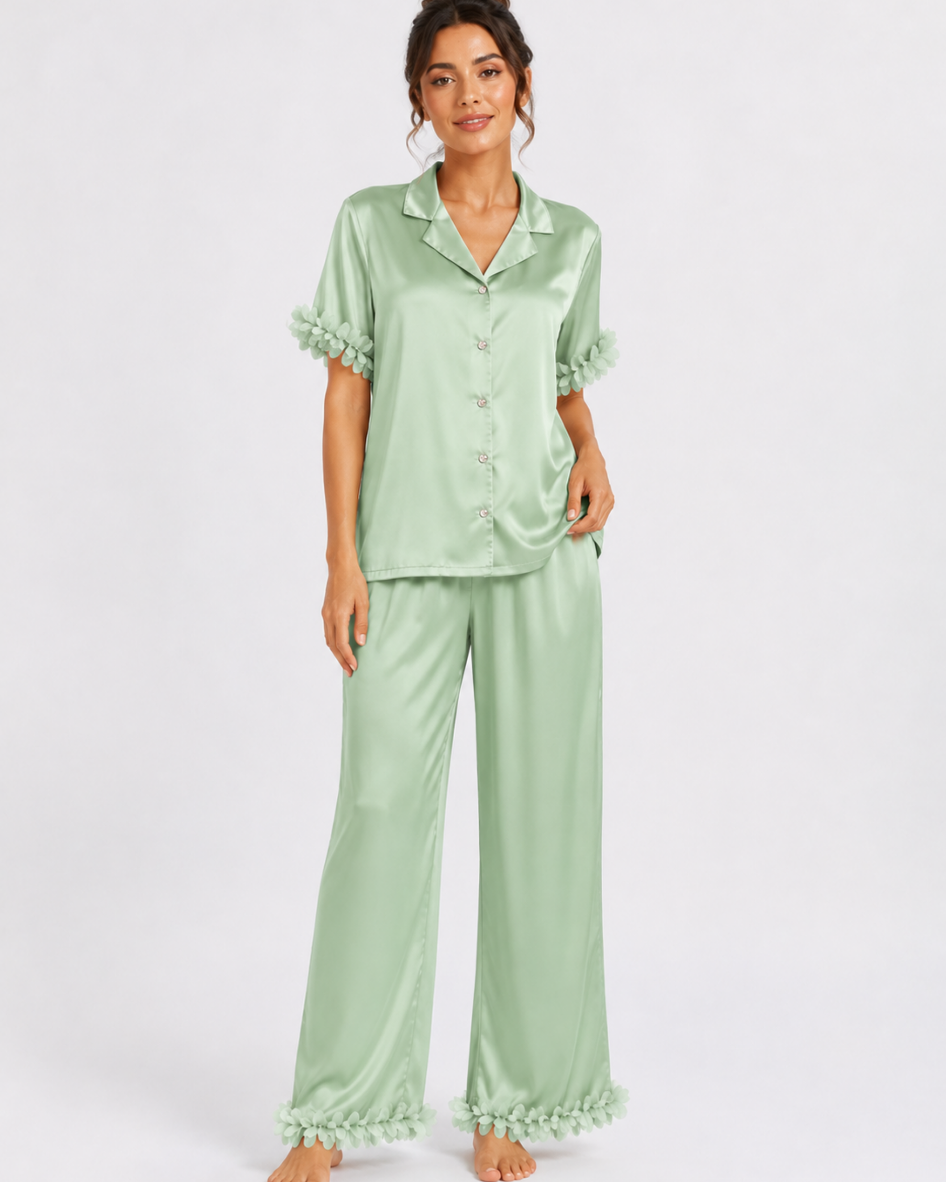 Pyjama Satin Vert Sauge Femme – Ensemble Satin Fluide à Fleurs